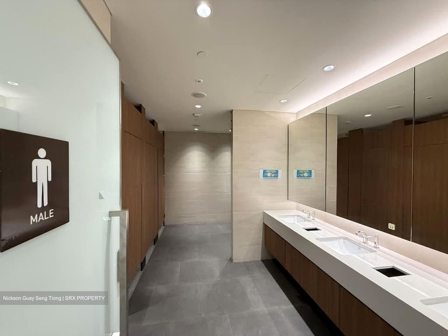 Woods Square (D25), Office #535407441
